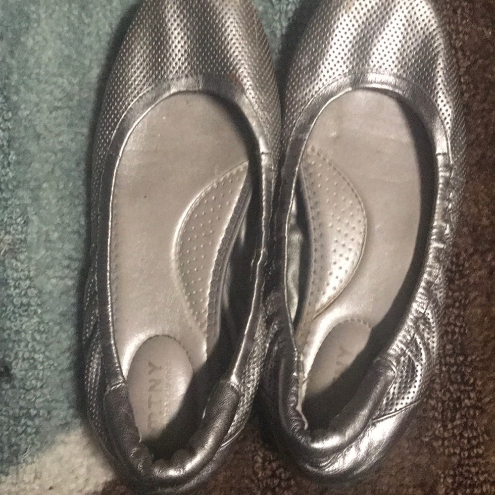 Metallic Me Too flats